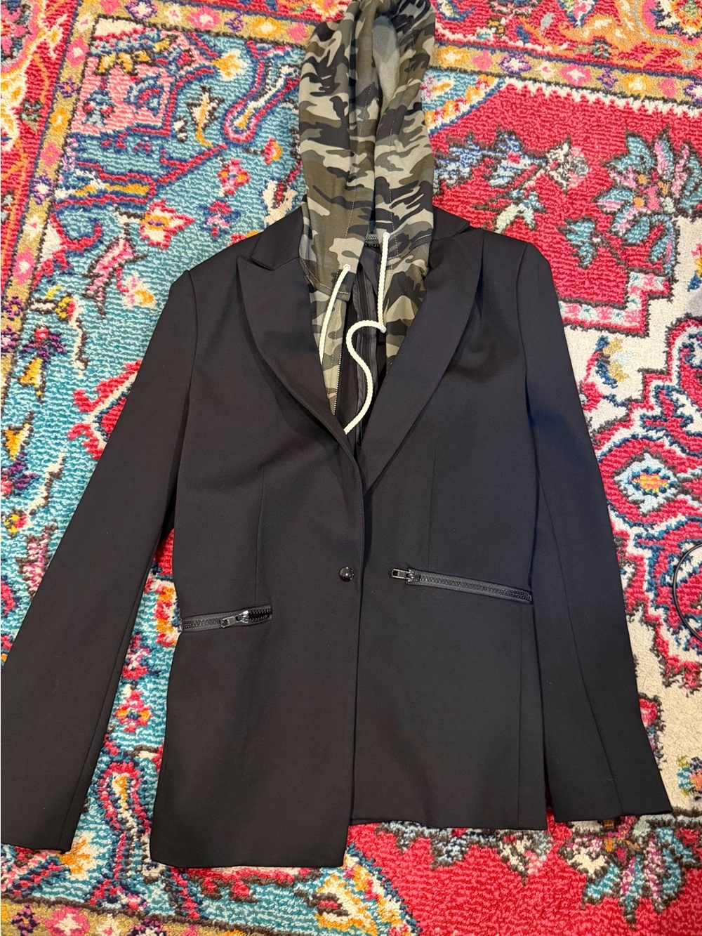 Central Park West Women’s Black Blazer w/ Camo Hooded Insert excellent condition